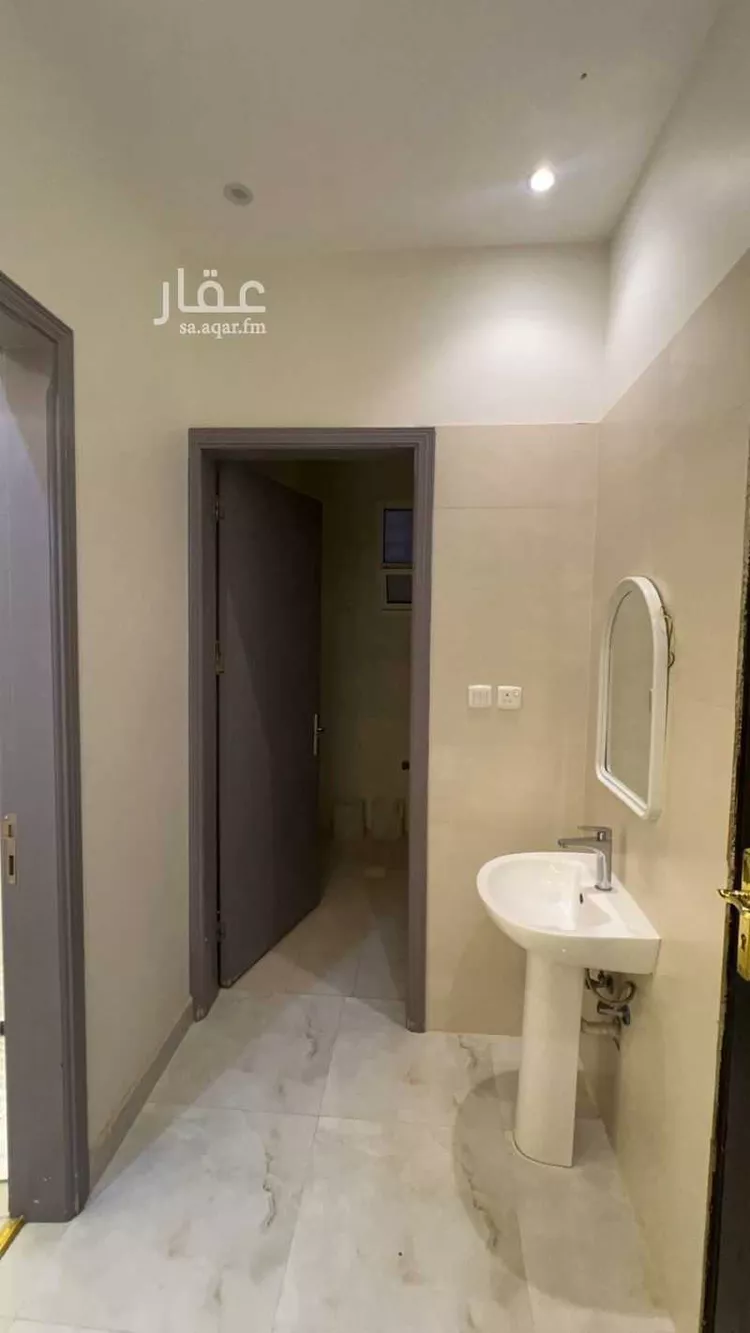 شقة للإيجار في شارع عقرباء 187 ، العيينة ، الدرعية صورة 4