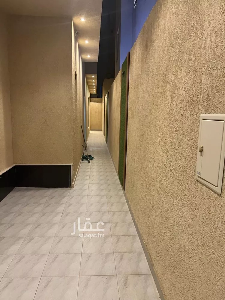 فيلا للبيع في شارع ابن فتوح الحميدي, حي الرمال, مدينة الرياض, منطقة الرياض صورة 2