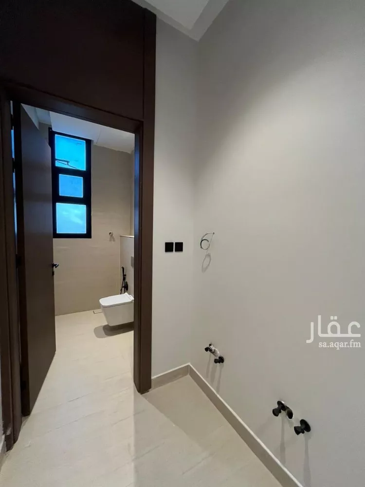 فيلا للبيع في شارع النفوذ, حي النهضة, مدينة الرياض, منطقة الرياض صورة 2