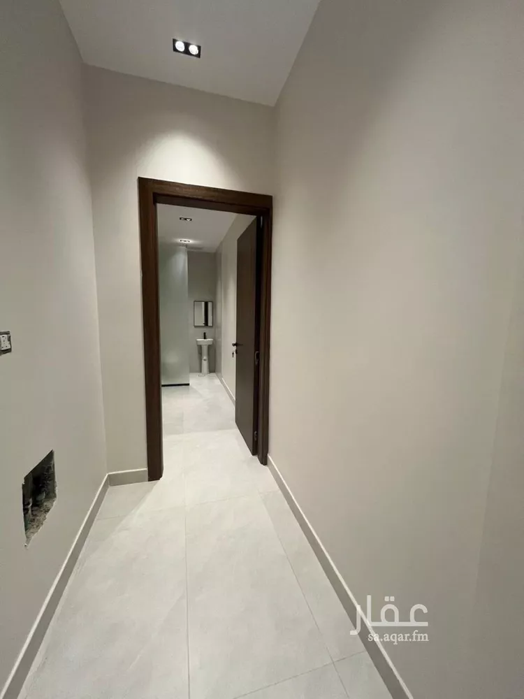 دور للبيع في شارع ثابت بن حزم, حي الخليج, مدينة الرياض, منطقة الرياض 12