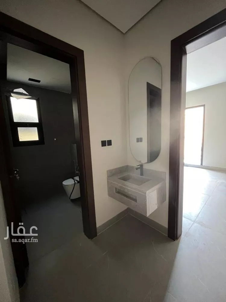 Floor for Sale in Riyadh Ishbiliyah 9
