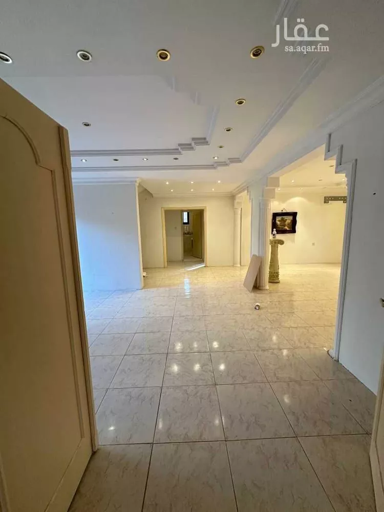 فيلا للبيع في شارع أبي جعفر الغرناطي, حي الورود, مدينة الرياض, منطقة الرياض صورة 4