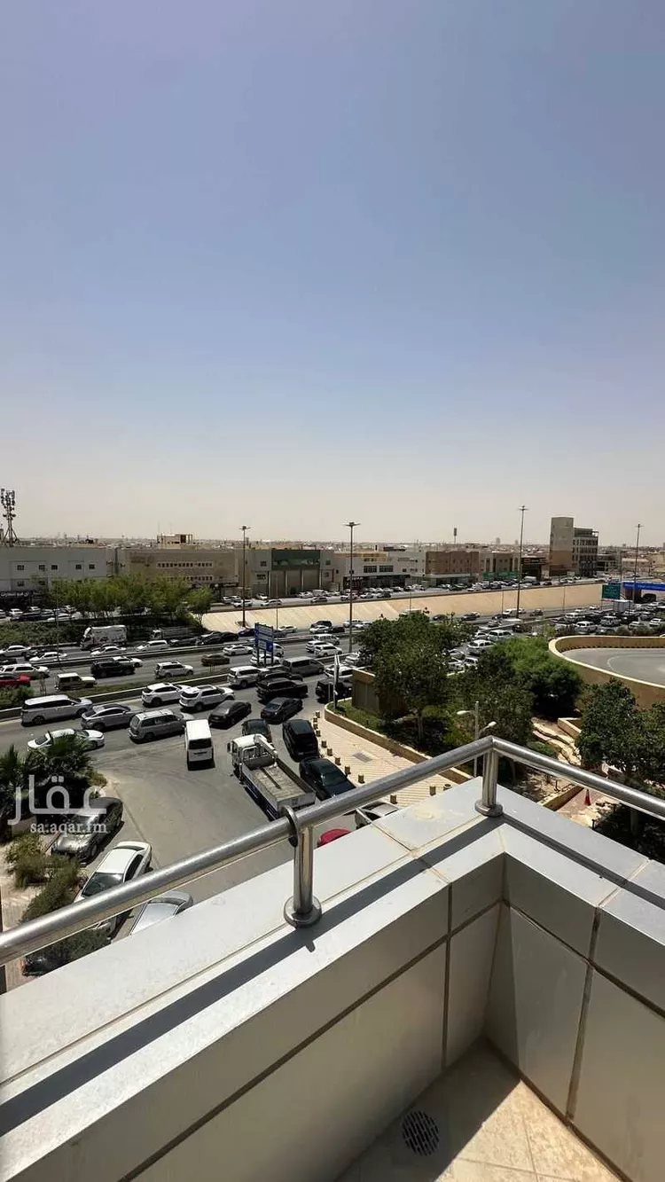 مكتب تجاري للإيجار في شارع طريق الملك فهد الفرعي, حي الصحافة, مدينة الرياض, منطقة الرياض 11