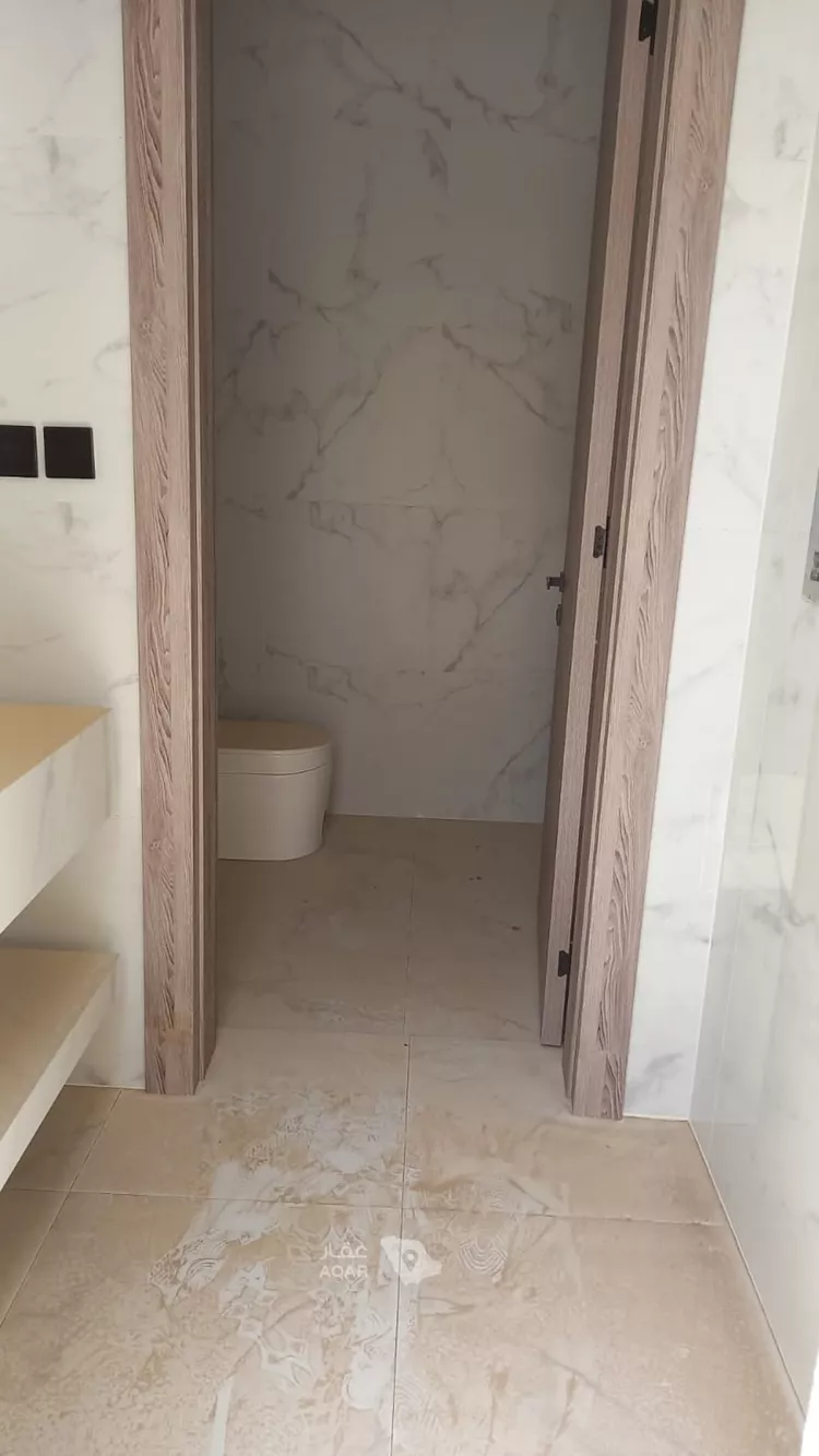 فيلا للبيع في شارع سكاكا, حي العليا, مدينة الرياض, منطقة الرياض 2