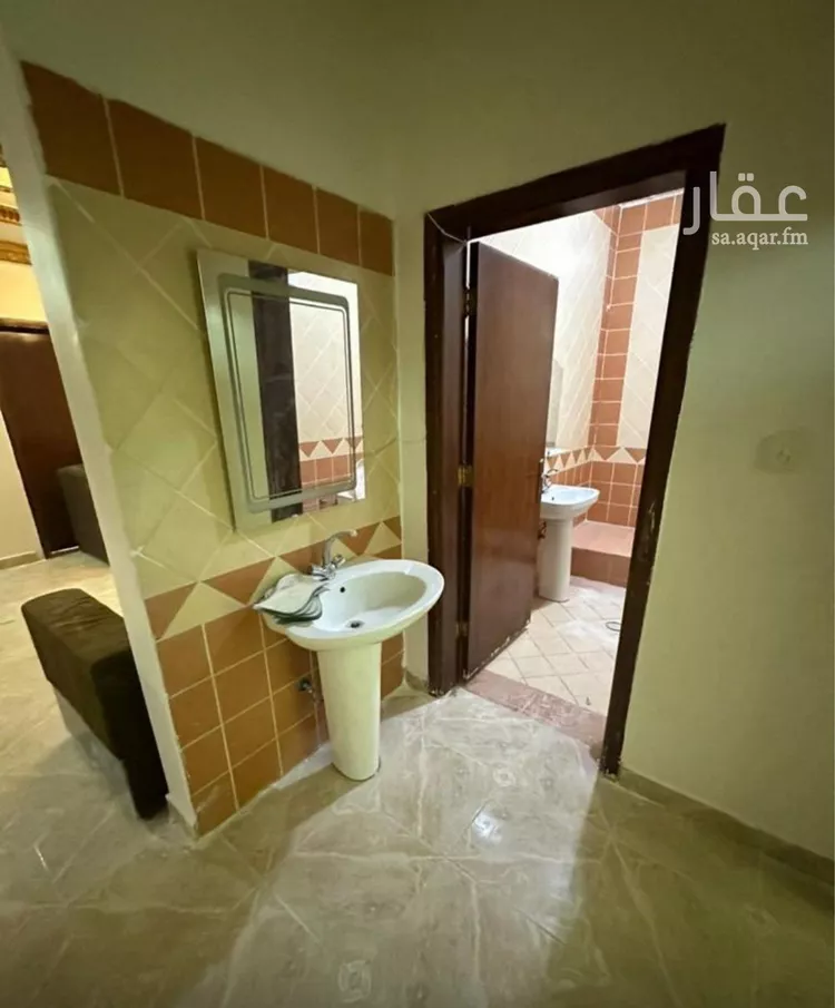 شقة للبيع في شارع وادي الخضارم, حي بدر, مدينة الرياض, منطقة الرياض صورة 4