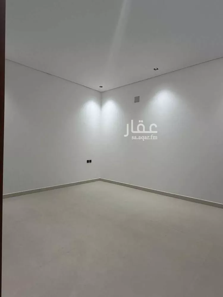 دور للبيع في شارع المجاز, حي الحزم, مدينة الرياض, منطقة الرياض 14