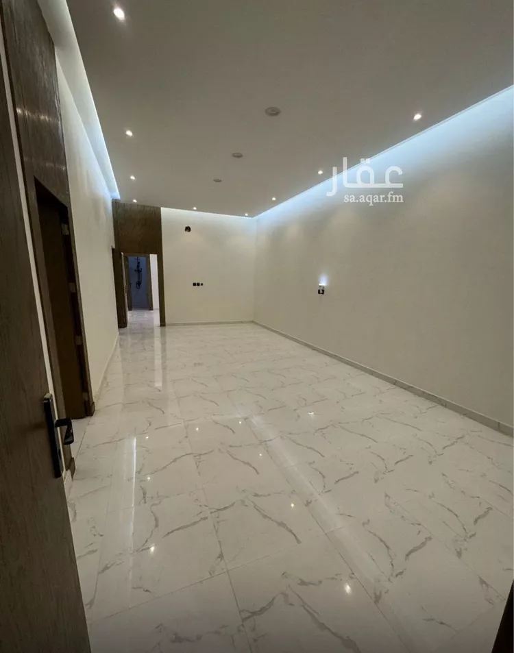 دور للبيع في شارع رشيد الليلا, حي عكاظ, مدينة الرياض, منطقة الرياض 10