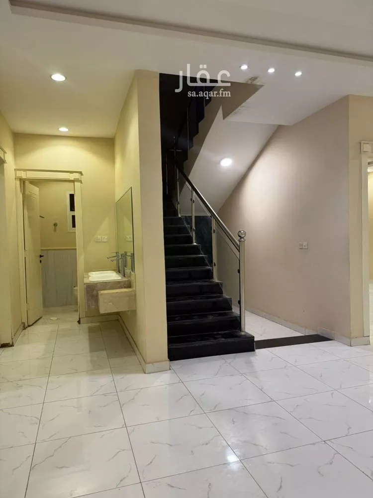 فيلا للإيجار في شارع الحفار, حي الحزم, مدينة الرياض, منطقة الرياض صورة 5