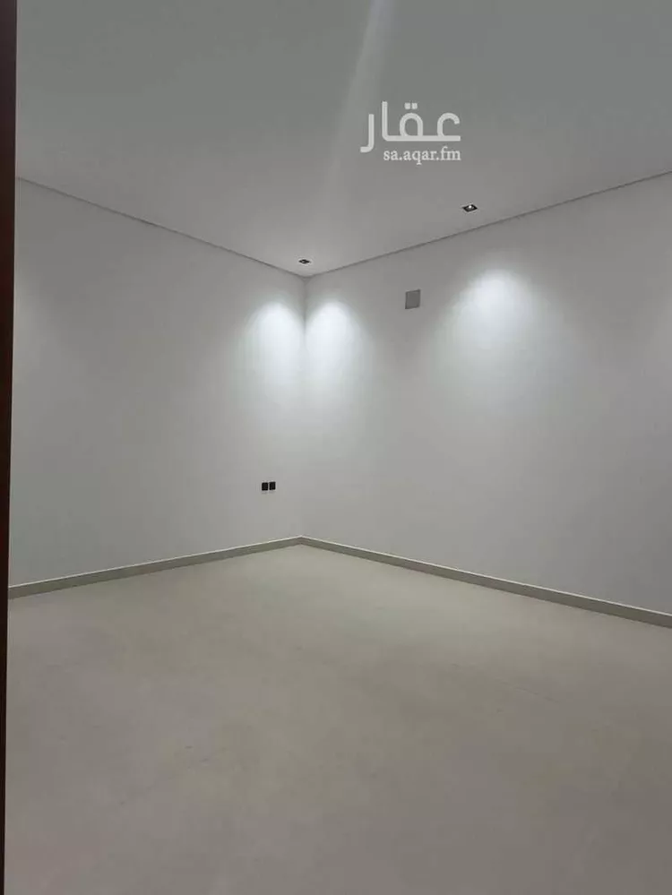دور للبيع في شارع المجاز, حي الحزم, مدينة الرياض, منطقة الرياض 21