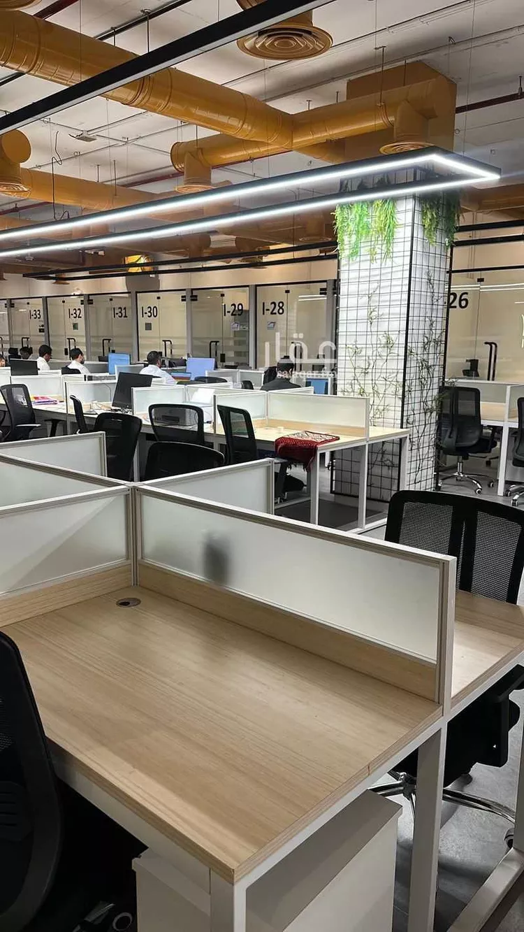 مكتب تجاري للإيجار في شارع صيدا, حي الدريهمية, مدينة الرياض, منطقة الرياض صورة 2