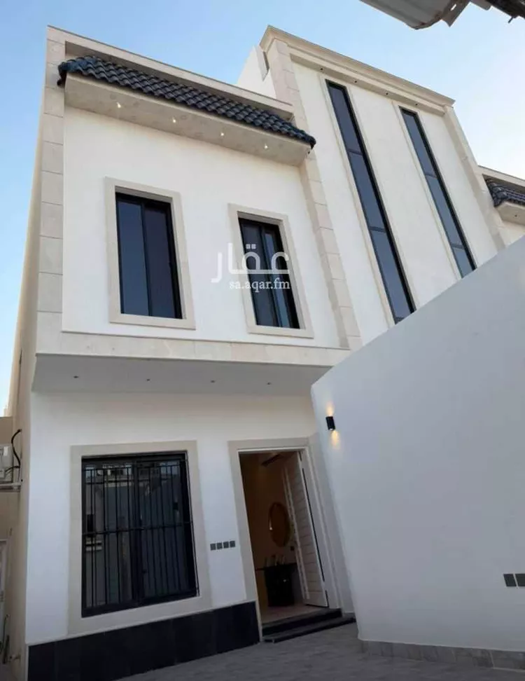 دور للبيع في شارع حسن مشاط, حي عكاظ, مدينة الرياض, منطقة الرياض 9