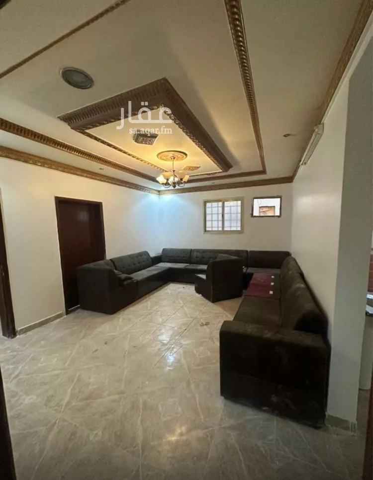 شقة للبيع في شارع وادي الخضارم, حي بدر, مدينة الرياض, منطقة الرياض صورة 2