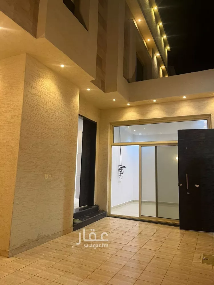 فيلا للإيجار في شارع عبدالقادر السعدي, حي عكاظ, مدينة الرياض, منطقة الرياض صورة 3
