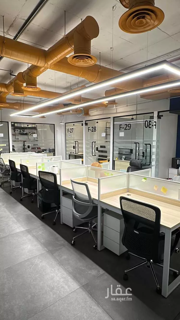 مكتب تجاري للإيجار في شارع صيدا, حي الدريهمية, مدينة الرياض, منطقة الرياض 1 صورة