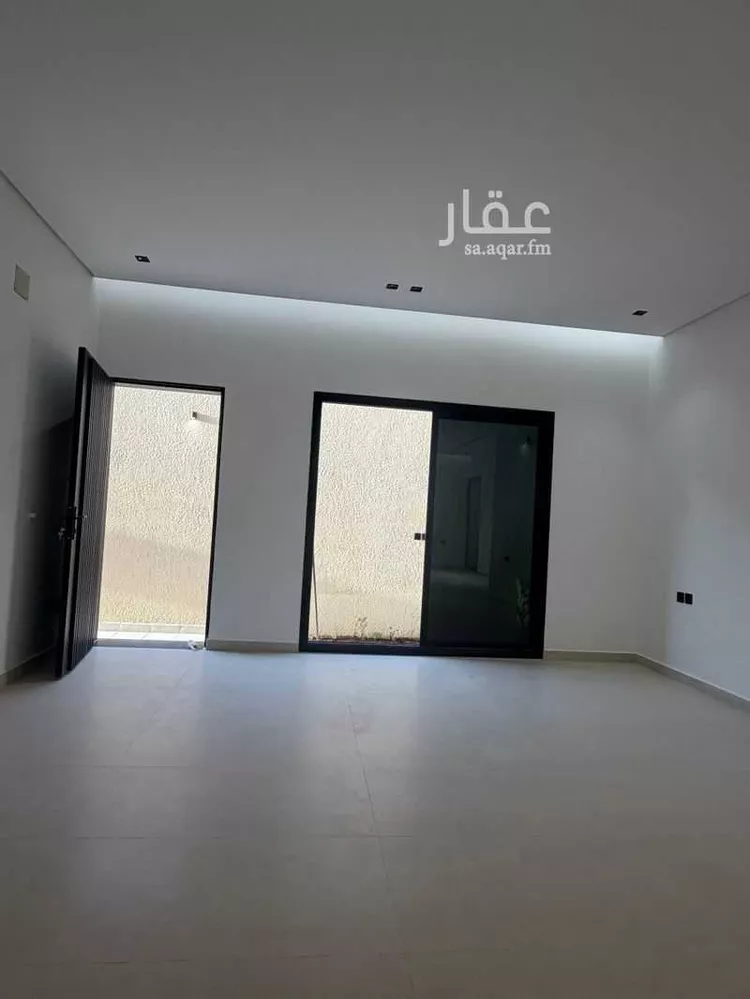 دور للبيع في شارع المجاز, حي الحزم, مدينة الرياض, منطقة الرياض 11