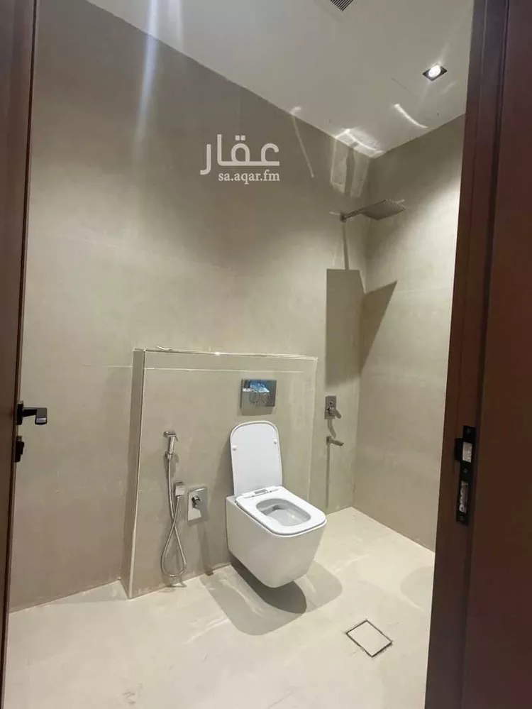 دور للبيع في شارع المجاز, حي الحزم, مدينة الرياض, منطقة الرياض 16