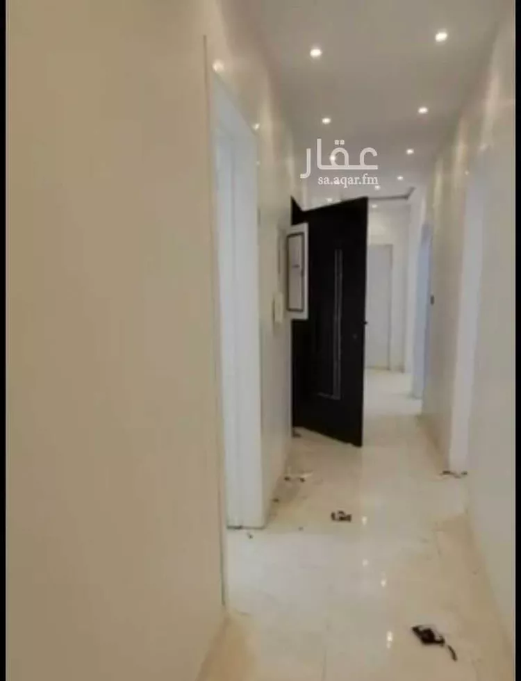 دور للبيع في شارع إبراهيم السوهائي, حي بدر, مدينة الرياض, منطقة الرياض صورة 4