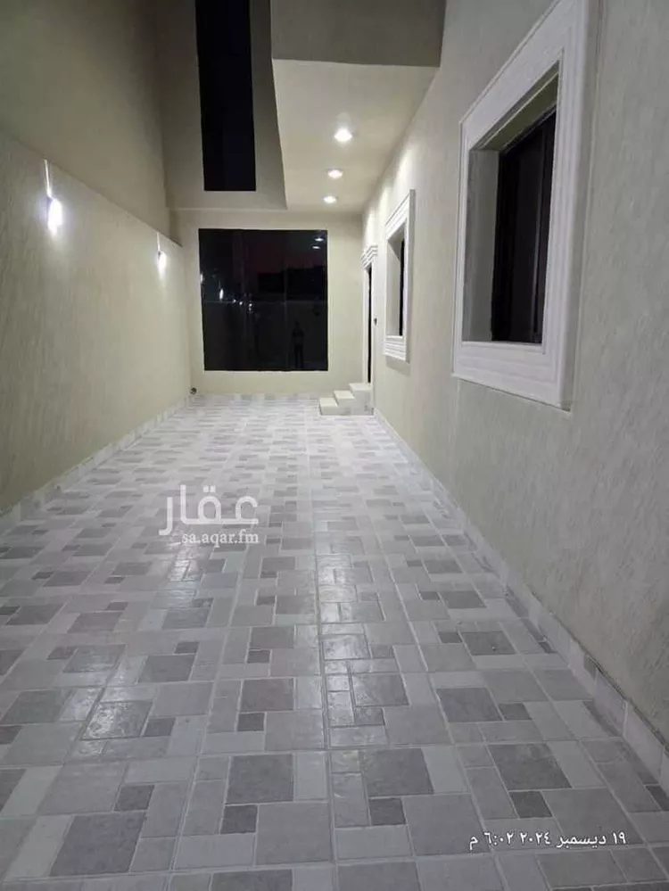 فيلا للبيع في شارع اياس ابن قتادة ، حي الاناهي ، المدينة المنورة ، منطقة المدينة المنورة صورة 4
