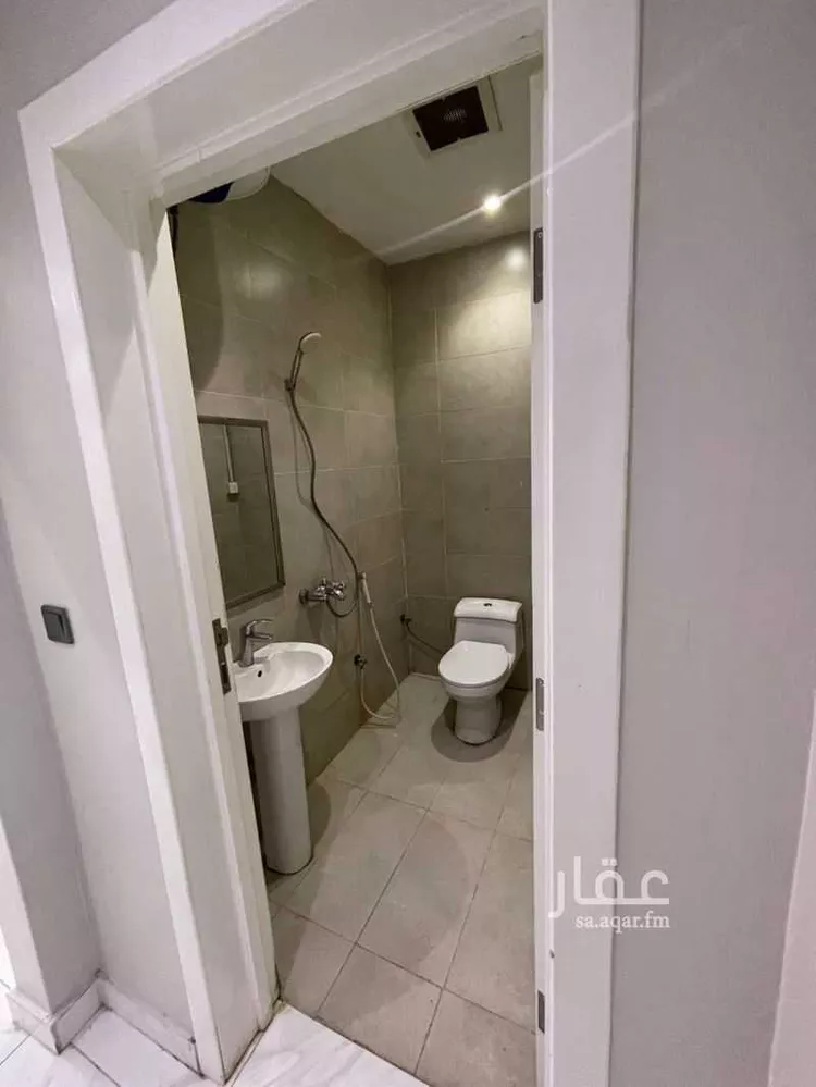 عمارة للإيجار في شارع الامير نواف بن عبدالعزيز, حي أم الحمام الغربي, مدينة الرياض, منطقة الرياض