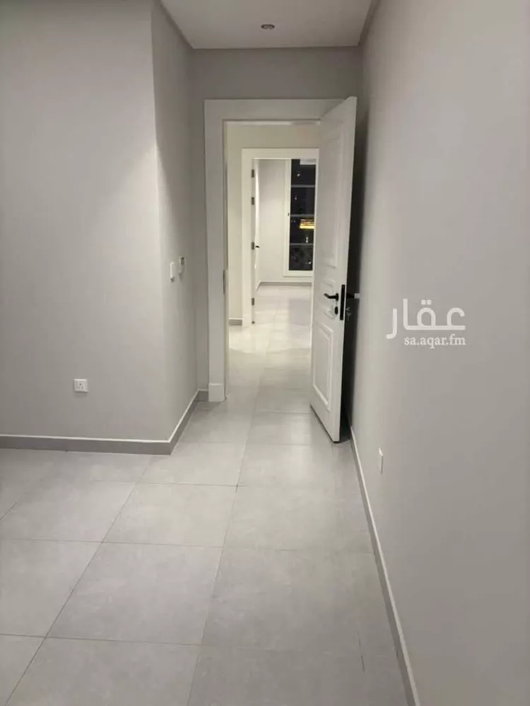 شقة للإيجار في شارع ابن الحمصي, حي حطين, مدينة الرياض, منطقة الرياض صورة 3