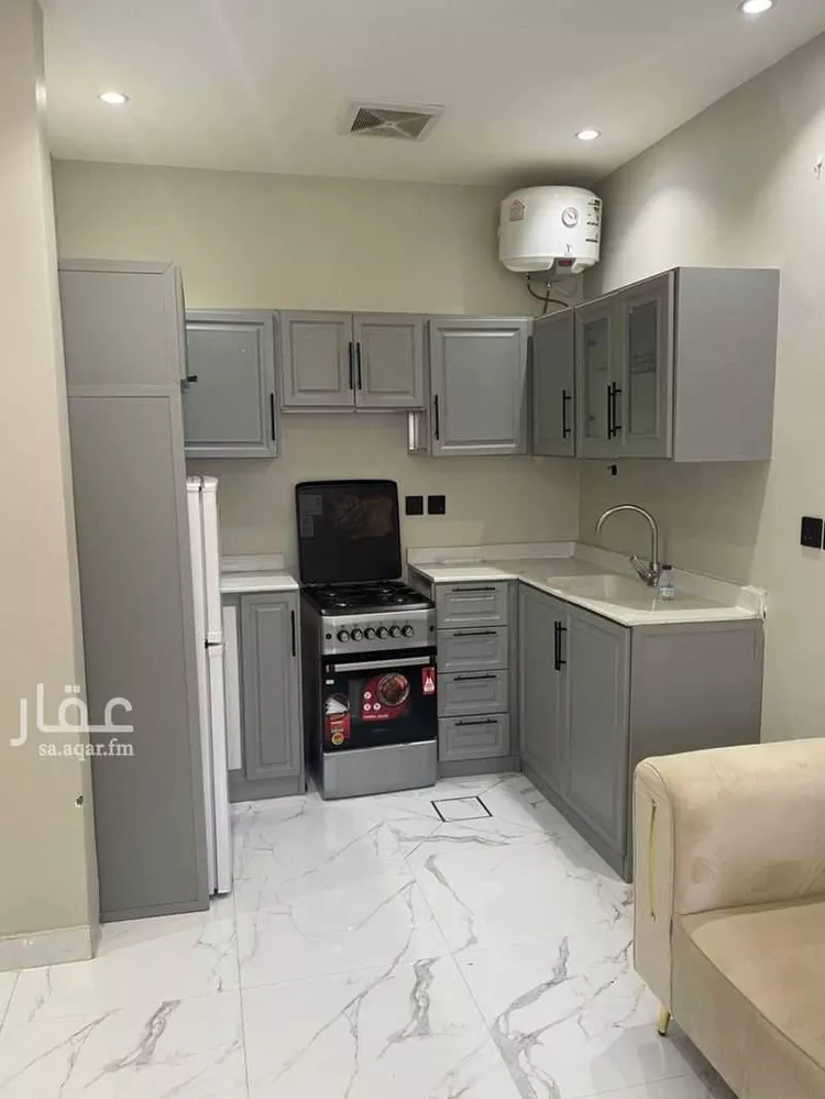 عمارة للإيجار في شارع سماحة الشيخ محمد بن صالح بن محمد العثي, حي أم الحمام الغربي, مدينة الرياض, منطقة الرياض صورة 4