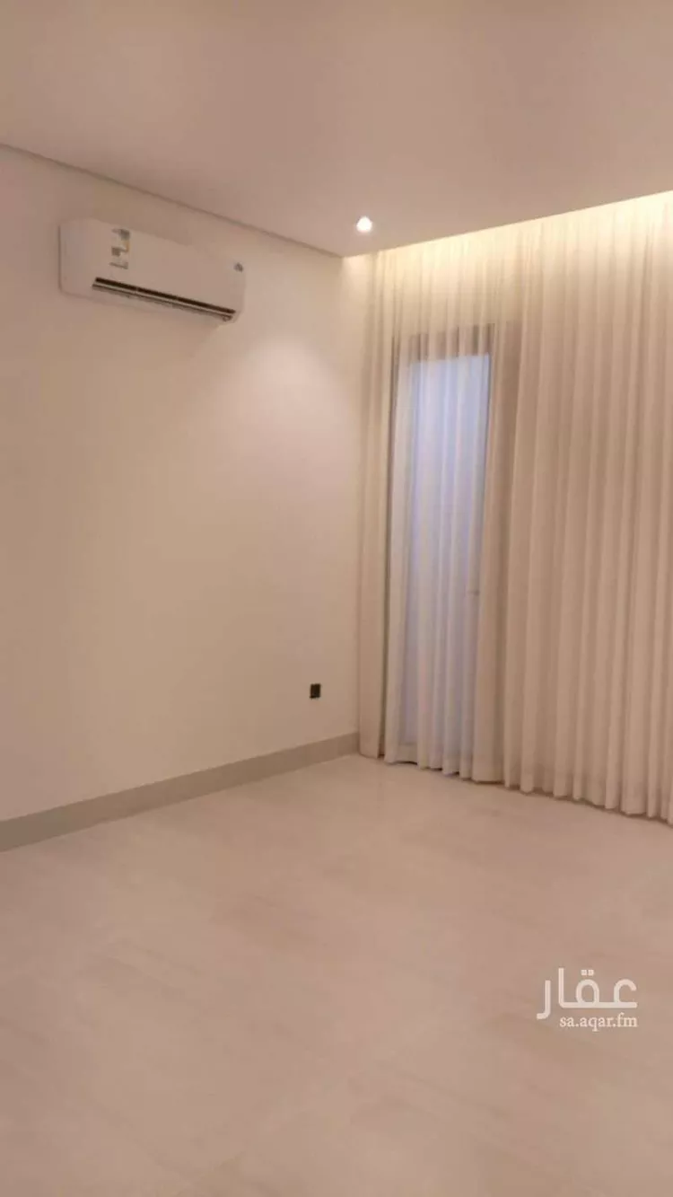 Floor for Rent in Riyadh Al Arid 9