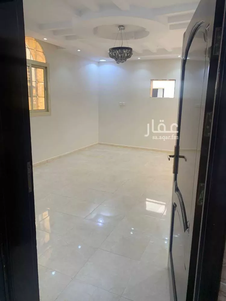 شقة للإيجار في شارع علي بن مسعد الباهلي, حي الدفاع, مدينة المدينة المنورة, منطقة المدينة المنورة صورة 2