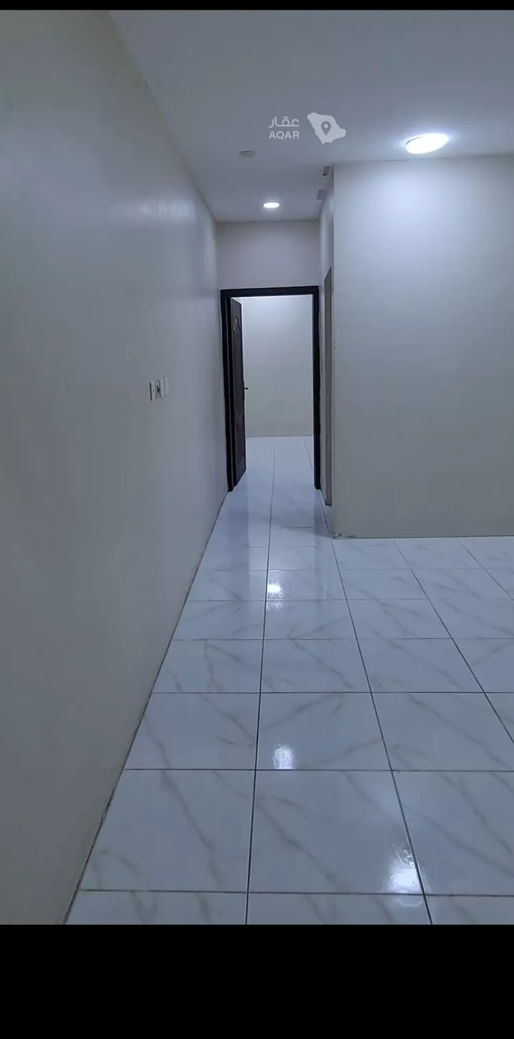 عمارة للبيع في شارع احمد الكاتب, حي الأثير, مدينة الدمام, المنطقة الشرقية 4