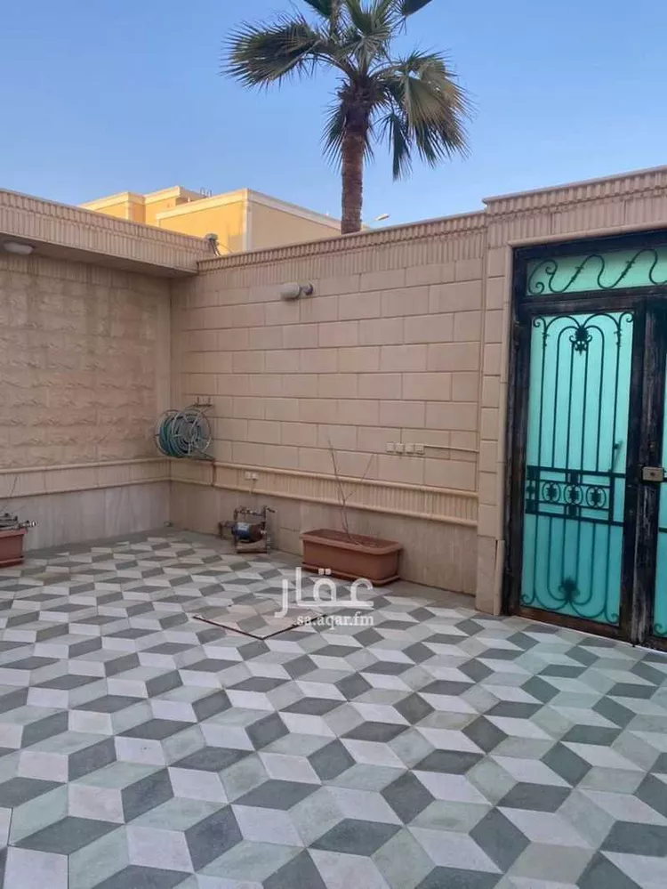 فيلا للبيع في شارع المحنا, حي الملك فيصل, مدينة الرياض, منطقة الرياض صورة 4