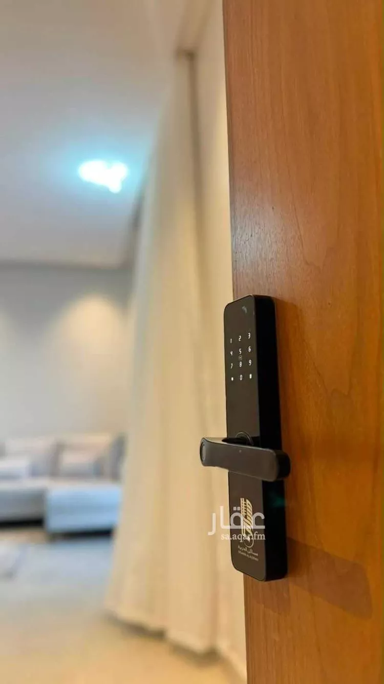 شقة للبيع في شارع طياش, حي عكاظ, مدينة الرياض, منطقة الرياض صورة 2