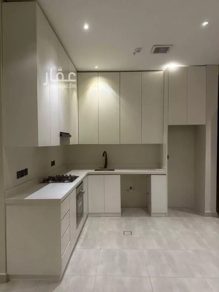 شقة للإيجار في شارع شهيد الدين ثم الوطن سلطان شباب سعود ال, حي الشهداء, مدينة الرياض, منطقة الرياض صورة 3