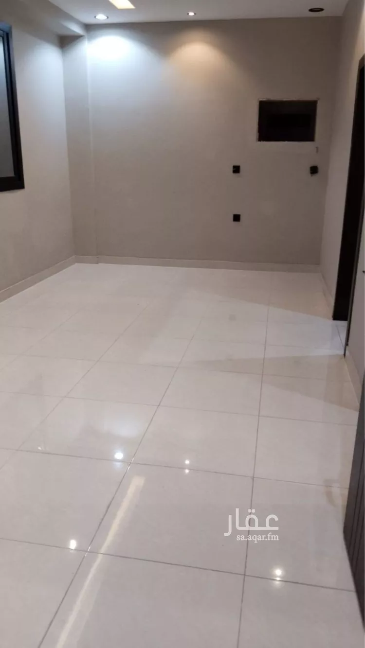 شقة للإيجار في شارع يحيى دفتردار, حي الياقوت, مدينة جدة, منطقة مكة المكرمة