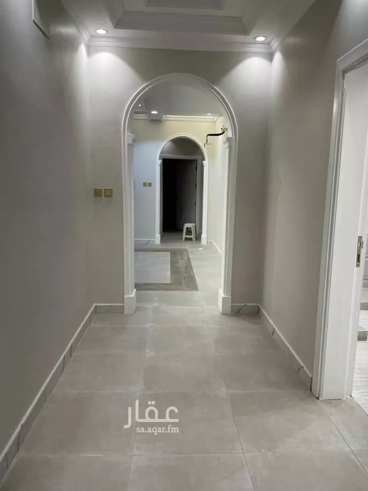 شقة للإيجار في شارع شهيد الوطن حمود ضاوي حامد المالكي, حي الخزامى, مدينة الباحة, منطقة الباحة