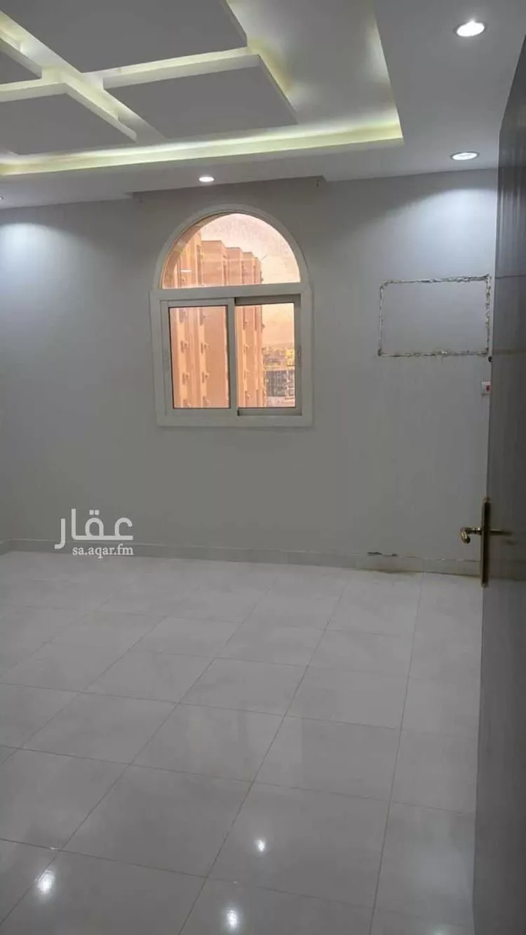 شقة للإيجار في شارع طريق الملك فهد, حي المصيف, مدينة الباحة, منطقة الباحة صورة 4