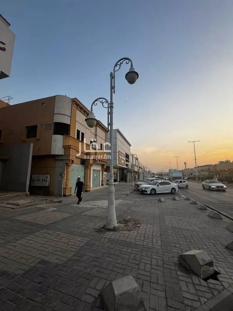 عمارة للإيجار في شارع عبدالرحمن الغافقي, حي الروضة, مدينة الرياض, منطقة الرياض صورة 2