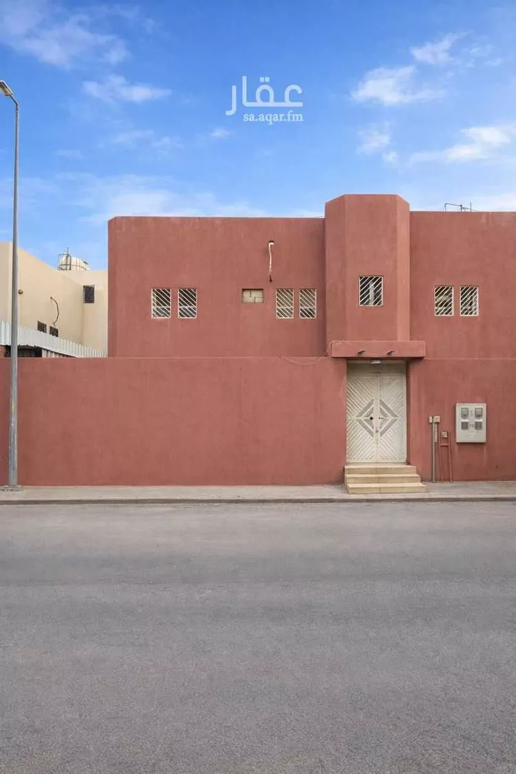 فيلا للبيع في شارع فاطمة البغدادية, حي السويدي الغربي, مدينة الرياض, منطقة الرياض صورة 2