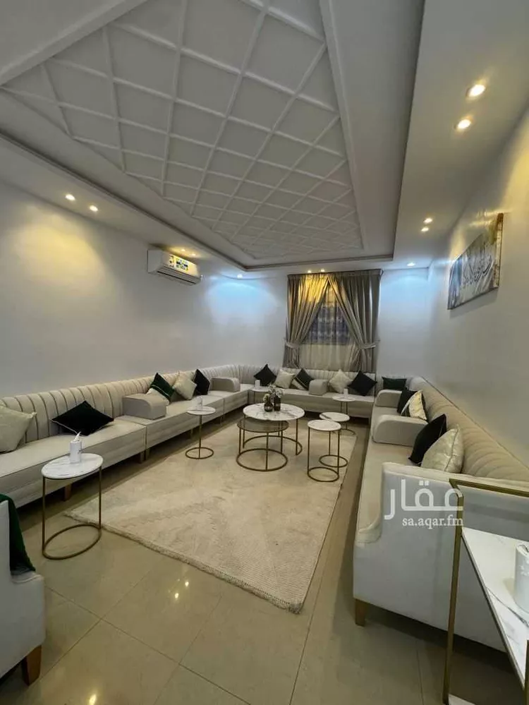 فيلا للبيع في شارع سعيد بن بيشان, حي بدر, مدينة الرياض, منطقة الرياض صورة 5