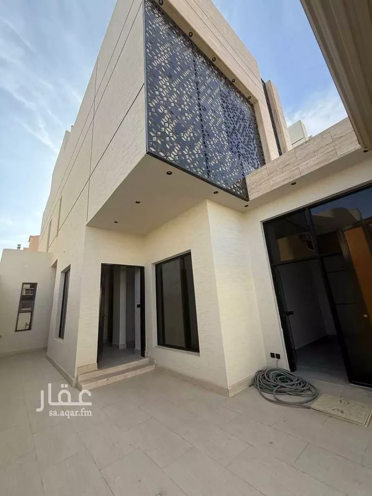 فيلا للبيع في شارع كفر صقر, حي المروة, مدينة الرياض, منطقة الرياض صورة 5