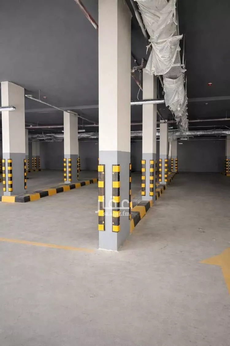 عمارة للإيجار في شارع وادي الأعشاب, حي ديراب, مدينة الرياض, منطقة الرياض صورة 2