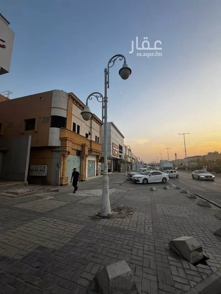 أرض للإيجار في شارع عبدالرحمن الغافقي, حي الروضة, مدينة الرياض, منطقة الرياض