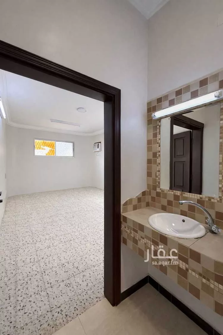 دور للإيجار في شارع الحسين بن أبي القاسم, حي السويدي الغربي, مدينة الرياض, منطقة الرياض صورة 5