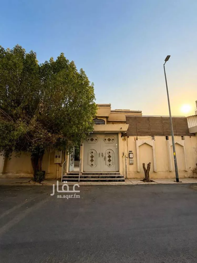 فيلا للبيع في شارع ربيعة بن خويلد, حي ظهرة البديعة, مدينة الرياض, منطقة الرياض