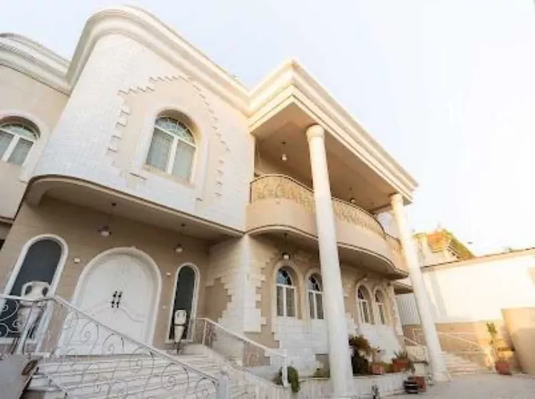 فيلا للبيع في شارع ابن الكوفي, حي الروضة, مدينة جدة, منطقة مكة المكرمة صورة 4
