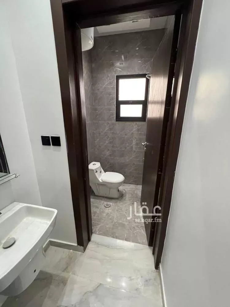 دور للإيجار في شارع يونس بن عمر, حي عكاظ, مدينة الرياض, منطقة الرياض صورة 5