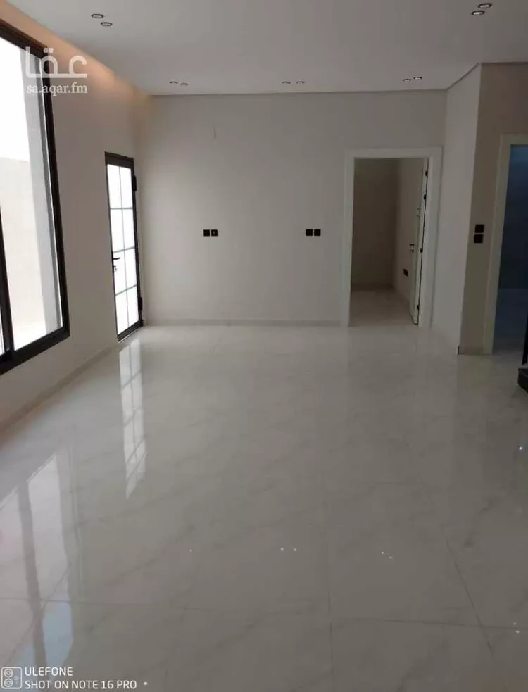 فيلا للبيع في شارع حقل الغوار, حي ضاحية الملك فهد, مدينة الدمام, المنطقة الشرقية صورة 2