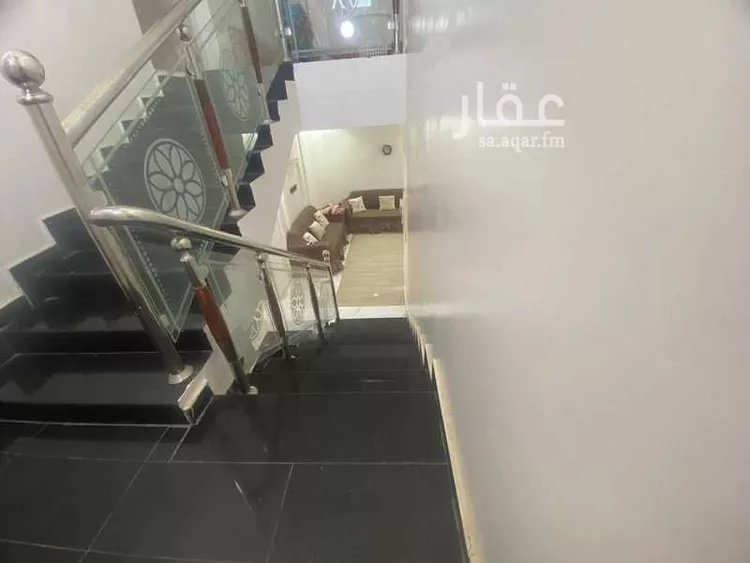 فيلا للبيع في شارع العام, حي المهدية, مدينة الرياض, منطقة الرياض صورة 2