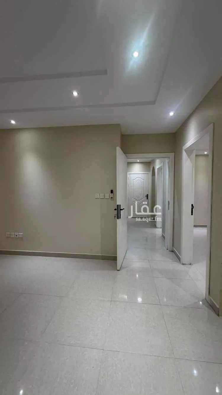 شقة للإيجار في حي الحمراء, مدينة الخبر, المنطقة الشرقية 6