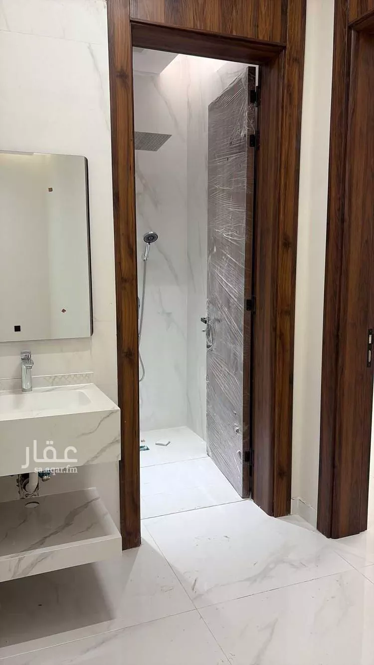 شقة للبيع في شارع الانوار, حي البحيرة, مدينة الخبر, المنطقة الشرقية صورة 5