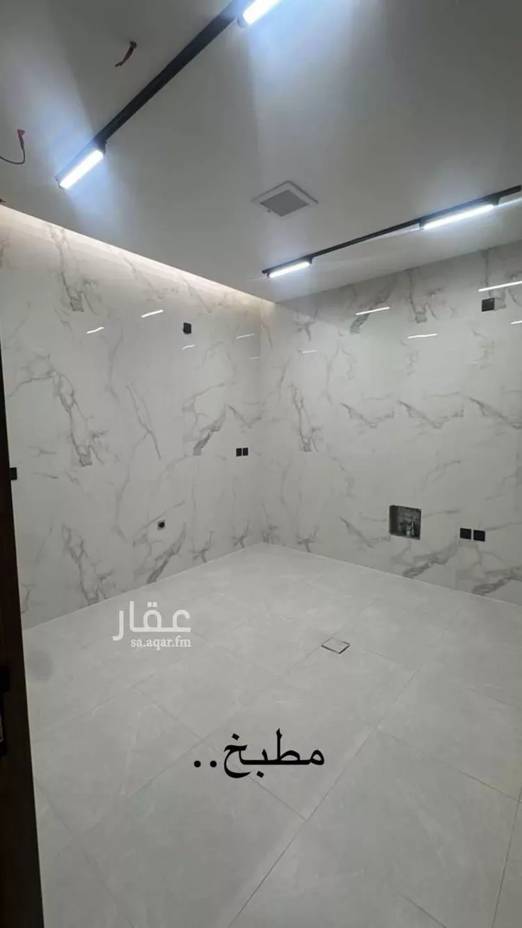 شقة للبيع في شارع الانوار, حي البحيرة, مدينة الخبر, المنطقة الشرقية صورة 3