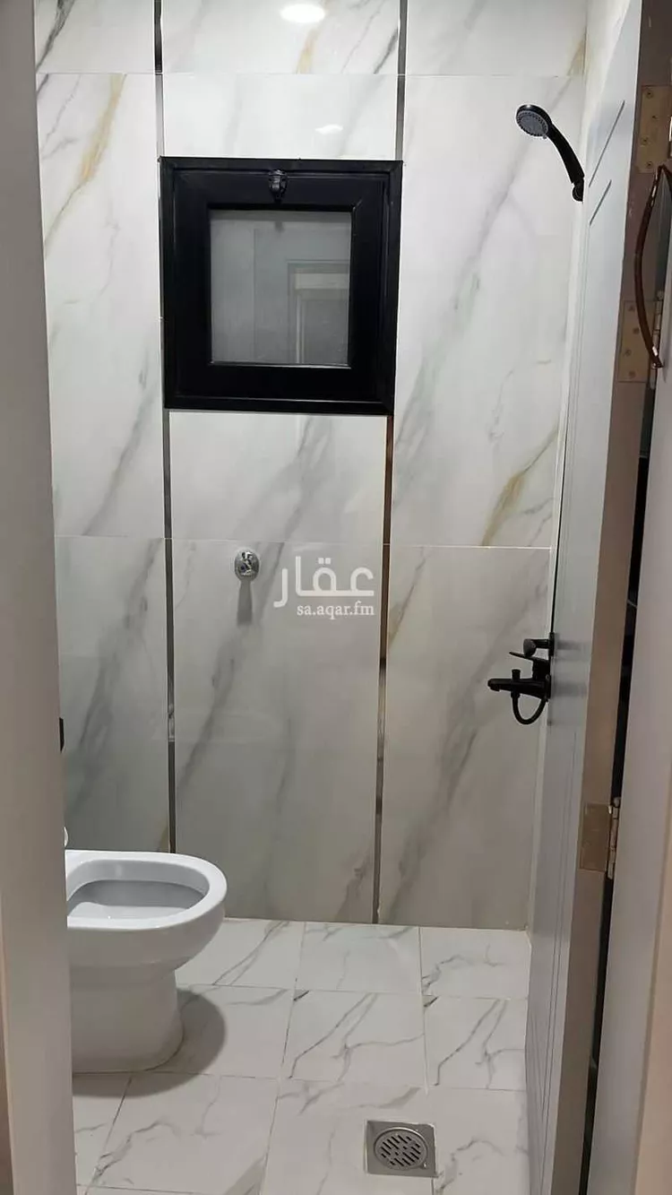 فيلا للإيجار في شارع العزيزية 36, حي العزيزية, مدينة الجبيل, المنطقة الشرقية صورة 3